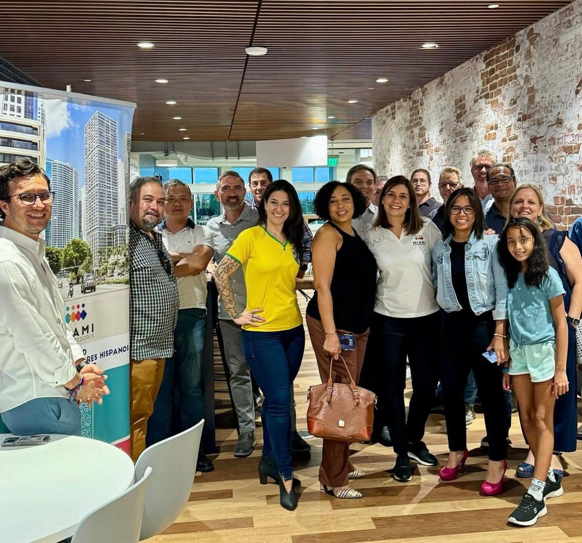 Miami Emprendedores celebró el mes de la Herencia Hispana en grande con su participación en el TechXchange Tuesday